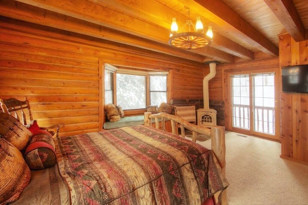 Log Cabin On The Stream Sundance Екстер'єр фото